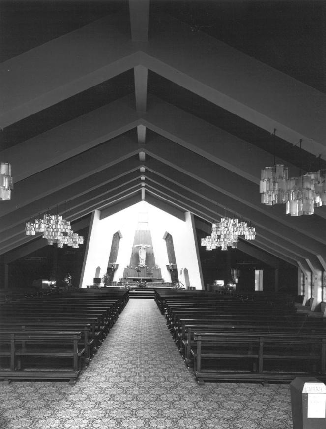 Veduta dell’interno in direzione dell’altare Veduta dell’interno in direzione dell’altare