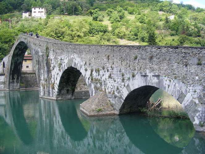 246_800px-devils_bridge_ponte_della_maddalena